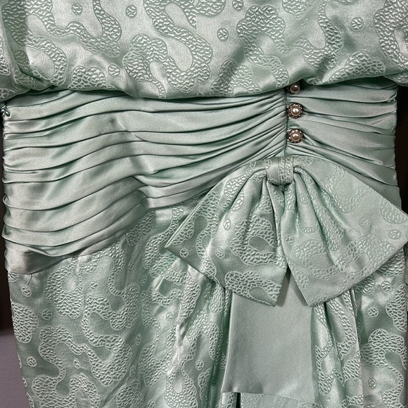 A. J. Bari Green Jacquard Silk Vintage Ruched Hourglass Dress size vintage 6 - Picture 15 of 17